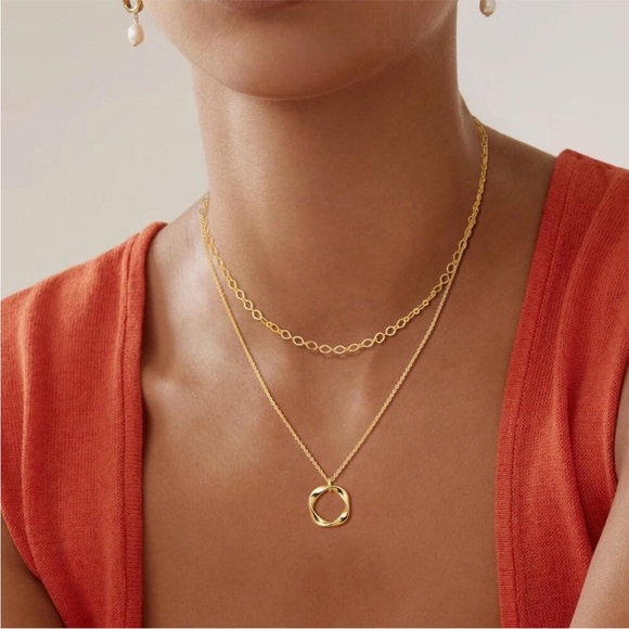 Layered Gold Necklaces for Women, Stackable Dainty *NEW* - Picture 4 of 7